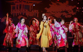 Loạt ảnh mới nhất xinh lung linh của Đông Nhi, Noo Phước Thịnh khiến khán giả trầm trồ trong đêm Gala Secret Concert – Chill Cùng Acecook