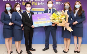 "Săn Ong Tỷ Phú" trên app MBBank, khách hàng trúng 1 tỷ đồng