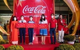 Tết này, COCA-COLA đã làm gì để mọi người tin rằng điều kỳ diệu hiện hữu khắp mọi nơi?