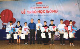 Acecook Happy Scholarship - Mang “hạnh phúc” đến những tấm gương học sinh sinh viên vượt khó