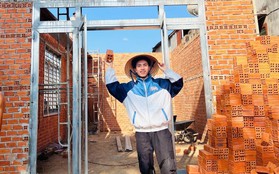 MC KOC Hoàng Việt xây nhà cho ba mẹ