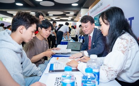 Hàng ngàn sinh viên HUTECH “săn” hơn 2.500 đầu việc hấp dẫn tại Japan Job Fair 2023