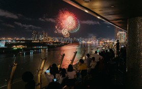 Ngắm pháo hoa rực rỡ và chào đón năm mới tại Le Méridien Saigon