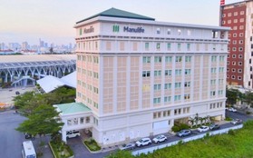 Manulife chi trả 2 tỷ đồng cho 2 khách hàng trong vụ cháy tại ngõ Trung Kính, Hà Nội