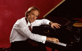 Giới trẻ mách nhau cách tham dự miễn phí đêm nhạc Richard Clayderman