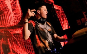 Lộ diện top 4 cuộc thi DJ đầu tiên tại Việt Nam - BUDJs 2015