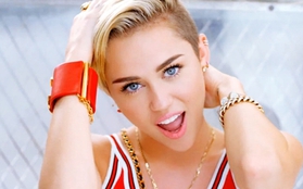 Đôi chân thon, đẹp nhờ tập luyện 5' như Miley Cyrus