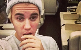 Justin Bieber mua phi cơ làm quà Giáng sinh cho chính mình