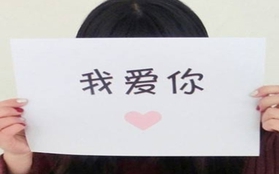 Nữ sinh xinh đẹp viết tâm thư bằng ảnh gây sốt mạng Trung Quốc