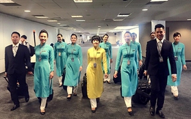 Đồng phục mới của Vietnam Airlines: Đừng chê như một thói quen!