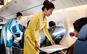 Cận cảnh đồng phục mới của tiếp viên Vietnam Airlines trên các chuyến bay thử nghiệm