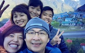 Nhóm 5 người Việt mắc kẹt trên núi ở Nepal bắt đầu leo xuống để tự cứu lấy mình
