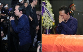 Quốc Trung ôm an ủi Thanh Lam trong lễ tang nhạc sĩ Thuận Yến