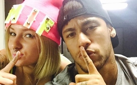 Bằng chứng cho thấy Neymar cặp kè với người đẹp xăm trổ