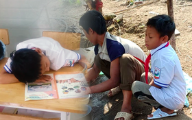 Xót thương cậu bé vùng cao bị lệch xương sống phải nằm bò ra bàn học bài, đi bộ 8km đến trường mất hơn 4 tiếng