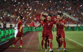 Nhâm Mạnh Dũng hét to đầy phấn khích, Phan Tuấn Tài mắt đỏ hoe tạo nên loạt khoảnh khắc ấn tượng của U23 Việt Nam tại SEA Games 31