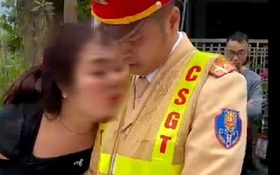Đòi "hôn CSGT đến chết", người phụ nữ ở Thanh Hóa lĩnh 20 tháng tù