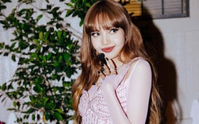 HOT: Lisa (BLACKPINK) sẽ ký hợp đồng 1086 tỷ với hãng thu âm Mỹ, rời khỏi YG?