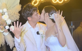 Cựu cầu thủ U23 Việt Nam tung bộ ảnh cưới ngọt ngào với vợ xinh đẹp
