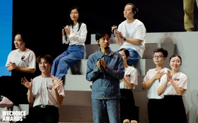 Xem trọn vẹn sân khấu mở màn của Đen Vâu tại WeChoice, xúc động về profile của những "người bình thường"