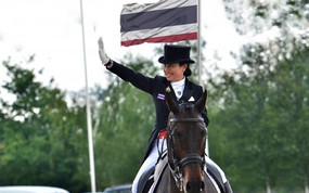 Toàn năng như công chúa Thái Lan: Đánh cầu lông ở SEA Games, đua ngựa ở Asiad