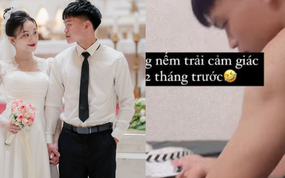 Xôn xao khoảnh khắc Hồ Văn Cường cặm cụi ngồi viết thiệp cưới