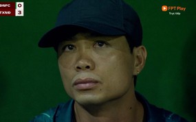 Ánh mắt đượm buồn của Công Phượng