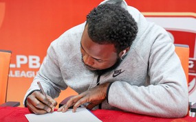 Hải Phòng FC chiêu mộ Ronaldo