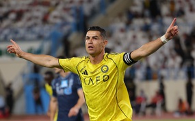 Ronaldo cán mốc 968 bàn thắng, ghi 24 bàn/24 trận đưa Al Nassr đi vào lịch sử ở tuổi 41