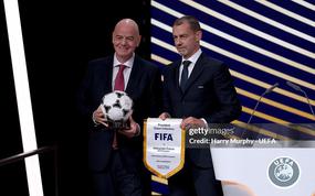 UEFA doạ bỏ phiếu phế truất chủ tịch FIFA
