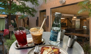 Review P Coffee Đà Nẵng: Không gian nịnh mắt nhưng chất lượng bánh và đồ uống liệu có tương xứng?