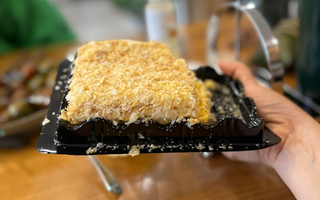 Chiếc bánh 85.000 khiến 2000 người "chầu chực" chờ mua ở Hà Nội