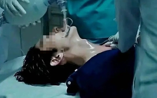 Nam nhân viên IT đột ngột ngừng tim khi đang làm chuyện ấy, người vợ khóc: "Anh ấy vốn khỏe mạnh, vừa tập gym về"