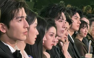 Khung ảnh gây nhức nhối showbiz nhất lúc này: Sao mũi ai cũng thẳng tắp, như đúc ra từ một khuôn