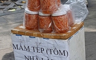 Vì sao thực phẩm "nhà làm" đem bán nở rộ?