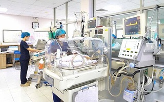 Bệnh viện Nhi Trung ương: Sản phụ mất con vì chọn ngày giờ đẹp để sinh mổ