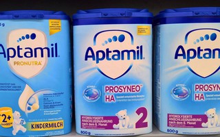 Chi tiết danh sách sản phẩm sữa Aptamil tại Đức bị thu hồi vì nghi nhiễm độc tố nguy hiểm