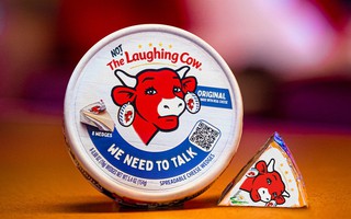 Phô mai Con Bò Cười lần đầu tiên không còn cười nữa