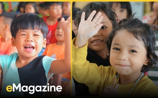 Trẻ em Việt Nam là những thiên thần ngọt ngào và trong sáng nhất. Xem qua các hình ảnh, bạn sẽ thấy chúng đang hưởng niềm vui đích thực trong cuộc sống và có một tương lai tươi sáng đang chờ đón họ.