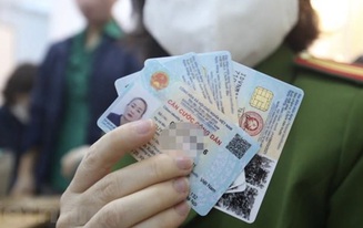 Từ nay đến 31/12/2025, người sinh vào 3 năm sau cần lưu ý đặc biệt 4 điều khi đổi thẻ căn cước