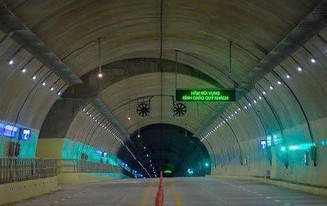 Dùng công nghệ ngoại xịn nhưng hỏng 3 năm, Việt Nam tự sửa rồi thành công lớn, biến cao tốc 9.000 tỷ đồng hầm cấp đặc biệt thành hình mẫu mới