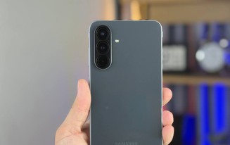 5 sai lầm "kinh điển" khi dùng điện thoại: Bảo sao máy 30 triệu dùng 1 năm đã lag, pin chai thảm hại!