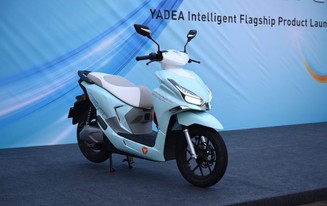 Đối thủ nặng ký của Honda Vision chính thức mở bán tại Việt Nam, ngoại hình siêu hút mắt, giá chưa đến 30 triệu đồng