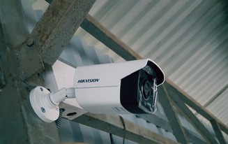 Coi chừng camera giám sát nhà bạn đang "phản chủ"