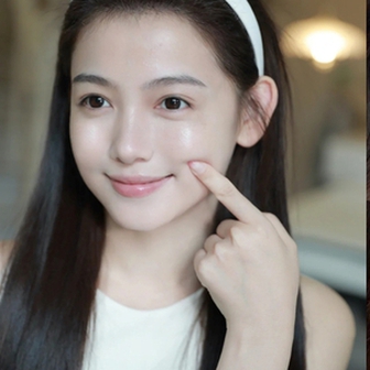 Chăm da thông minh là chỉ cần đúng 3 lọ serum này để "bật công tắc" trẻ hóa