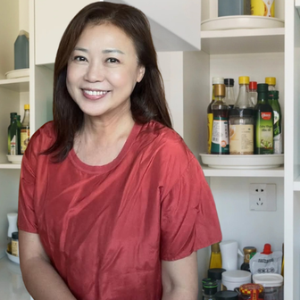 Không mở rộng diện tích, chỉ đổi cách dùng: Người phụ nữ 57 tuổi tiết kiệm tiền cải tạo nhờ 9 khe hở dưới 20cm