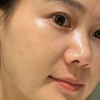 Tôi "bơm nước" cho da căng mọng, "hồi sinh" da khô sần chỉ với 5 việc làm này