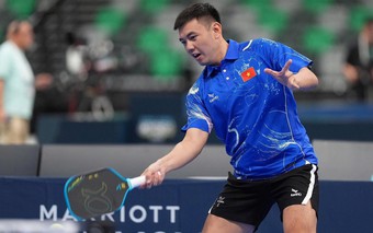Sau vụ cãi nảy lửa với Trương Vinh Hiển, Lý Hoàng Nam giành HCĐ đơn nam PPA Tour Asia Vietnam Open 2025