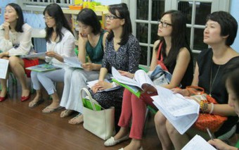 1 trường tổ chức họp phụ huynh "kiểu mới" gây tranh luận, có người nói: Sống gần 40 năm mới nghe lần đầu