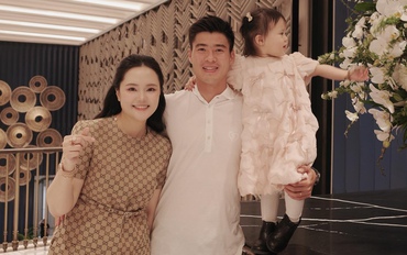 Quỳnh Anh lên đồ xinh đẹp cùng Duy Mạnh đi ăn cưới Đức Huy: Netizen khen nức nở, thế này ai còn chê mặc xấu nữa